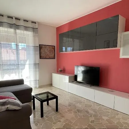 La Petite Maison Milanese In Centro Διαμέρισμα